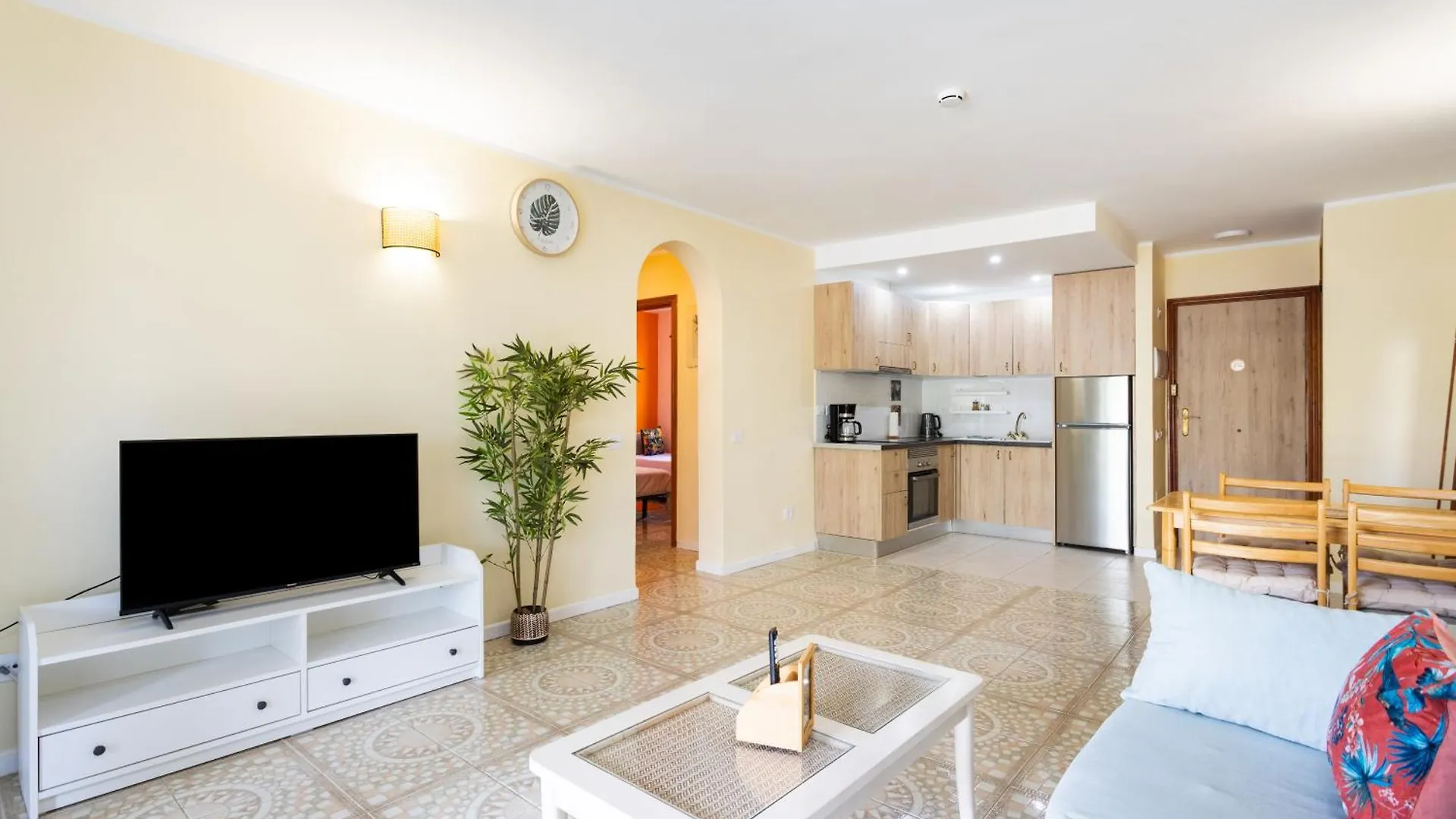 Private Garden Two Bedroom Apartment At Fairways Club San Miguel de Abona Espanha