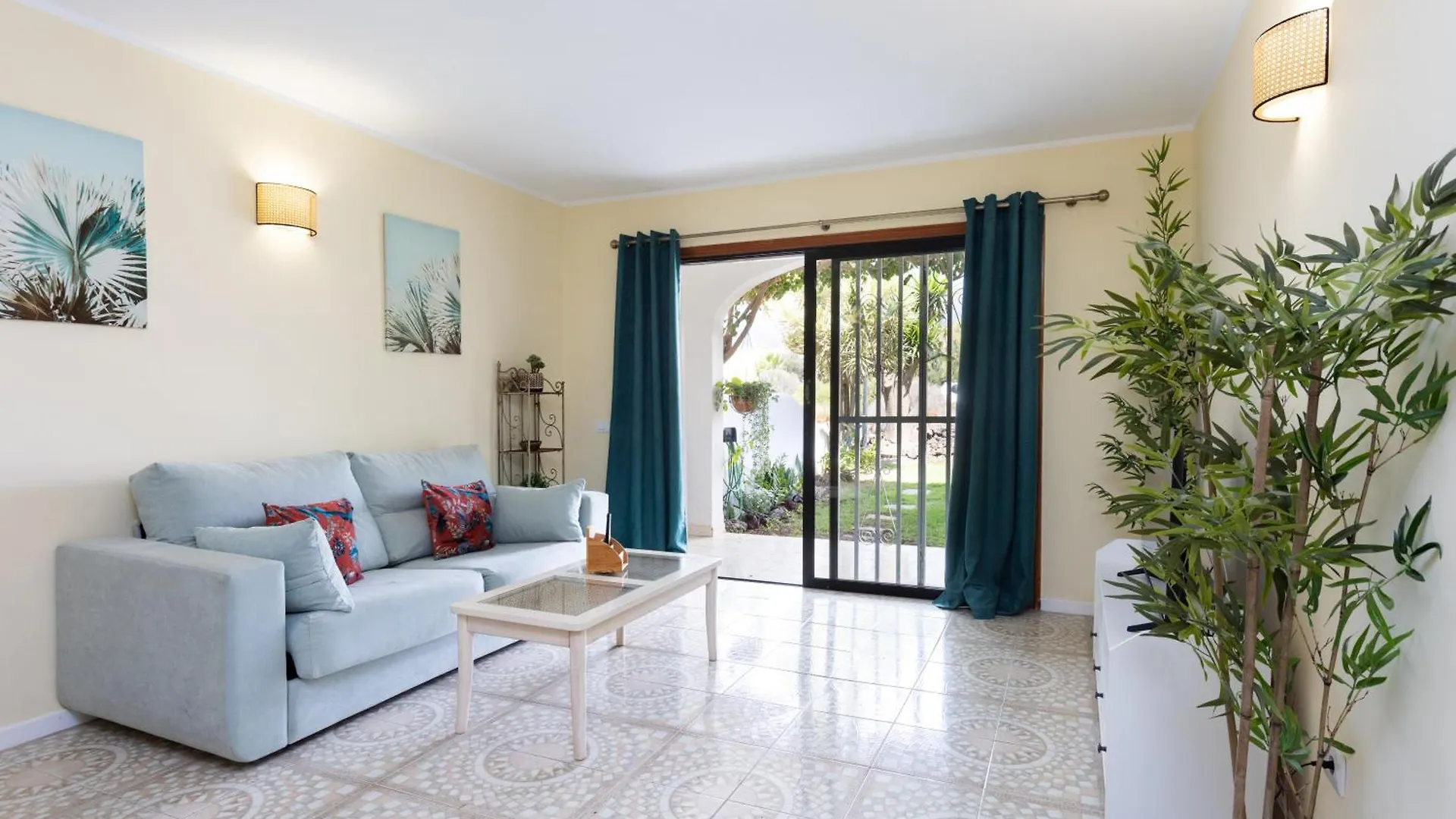 Private Garden Two Bedroom Apartment At Fairways Club San Miguel de Abona 0*,  Spain