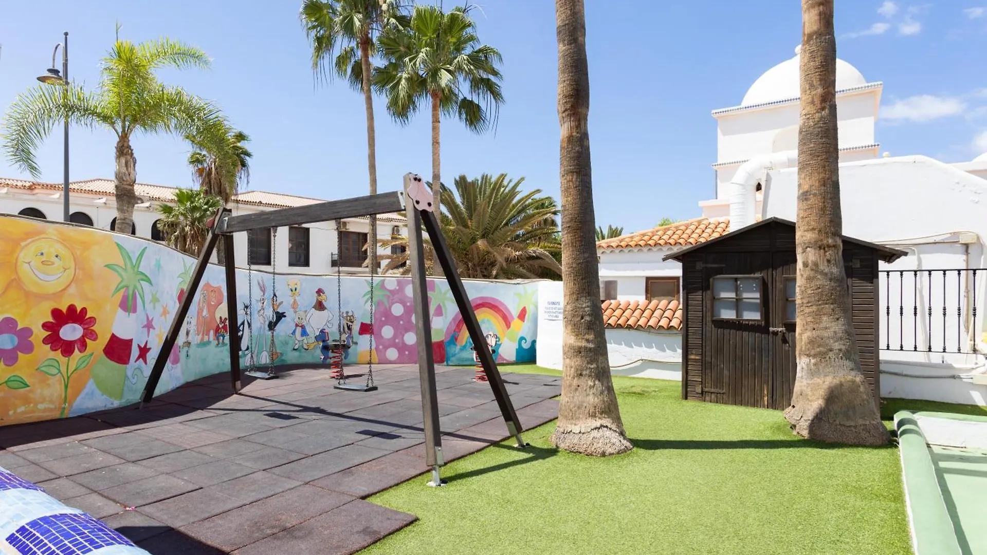 Private Garden Two Bedroom Apartment At Fairways Club San Miguel de Abona