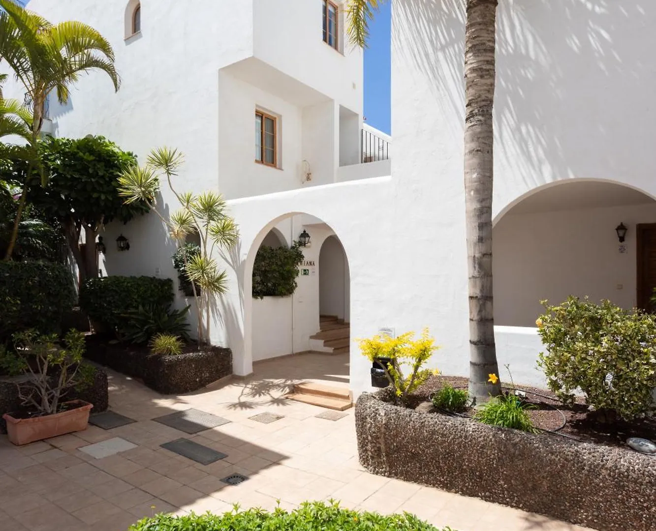 Private Garden Two Bedroom Apartment At Fairways Club San Miguel de Abona